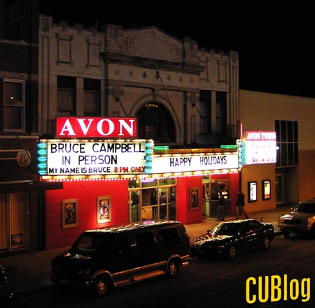 It's quite lovely to see a cool person's name on the marquee. (Photo by JaPan)